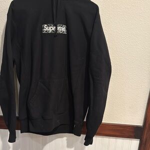 Supreme Black Pullover Hoodie